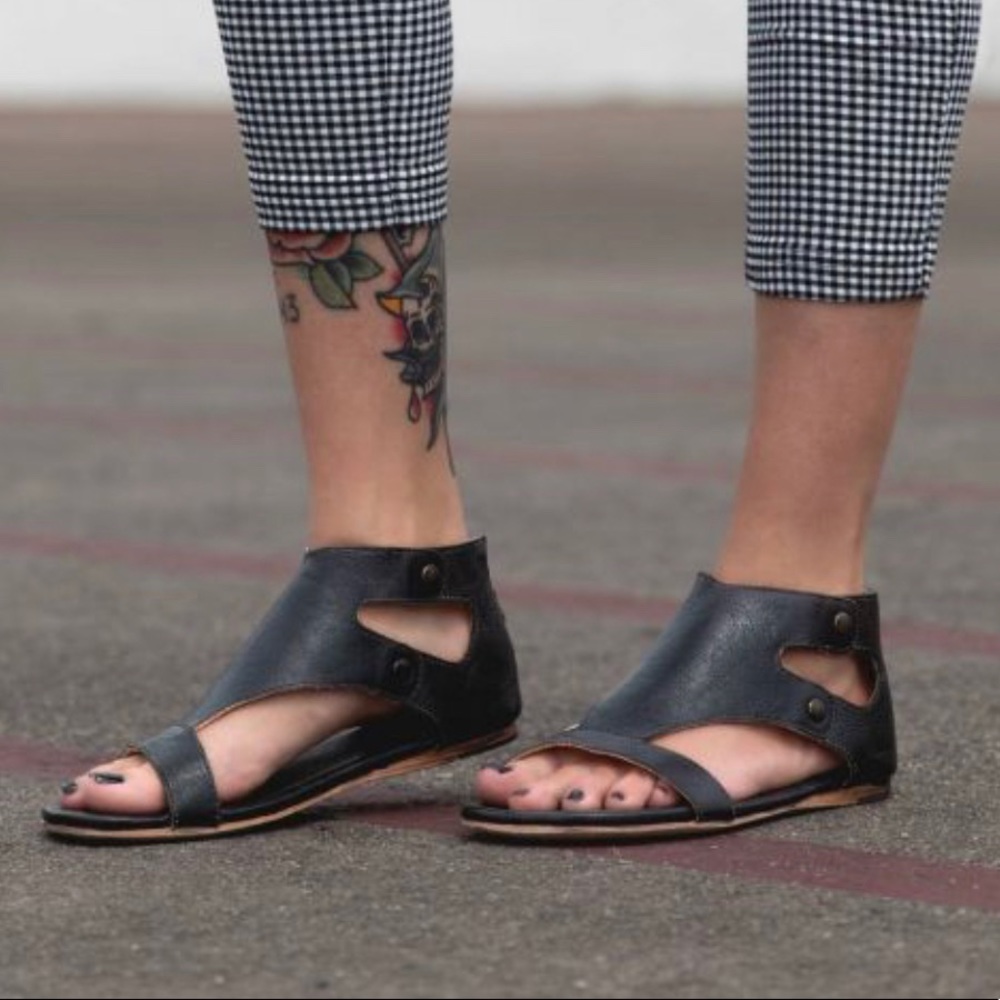 Bedstu Soto Sandal